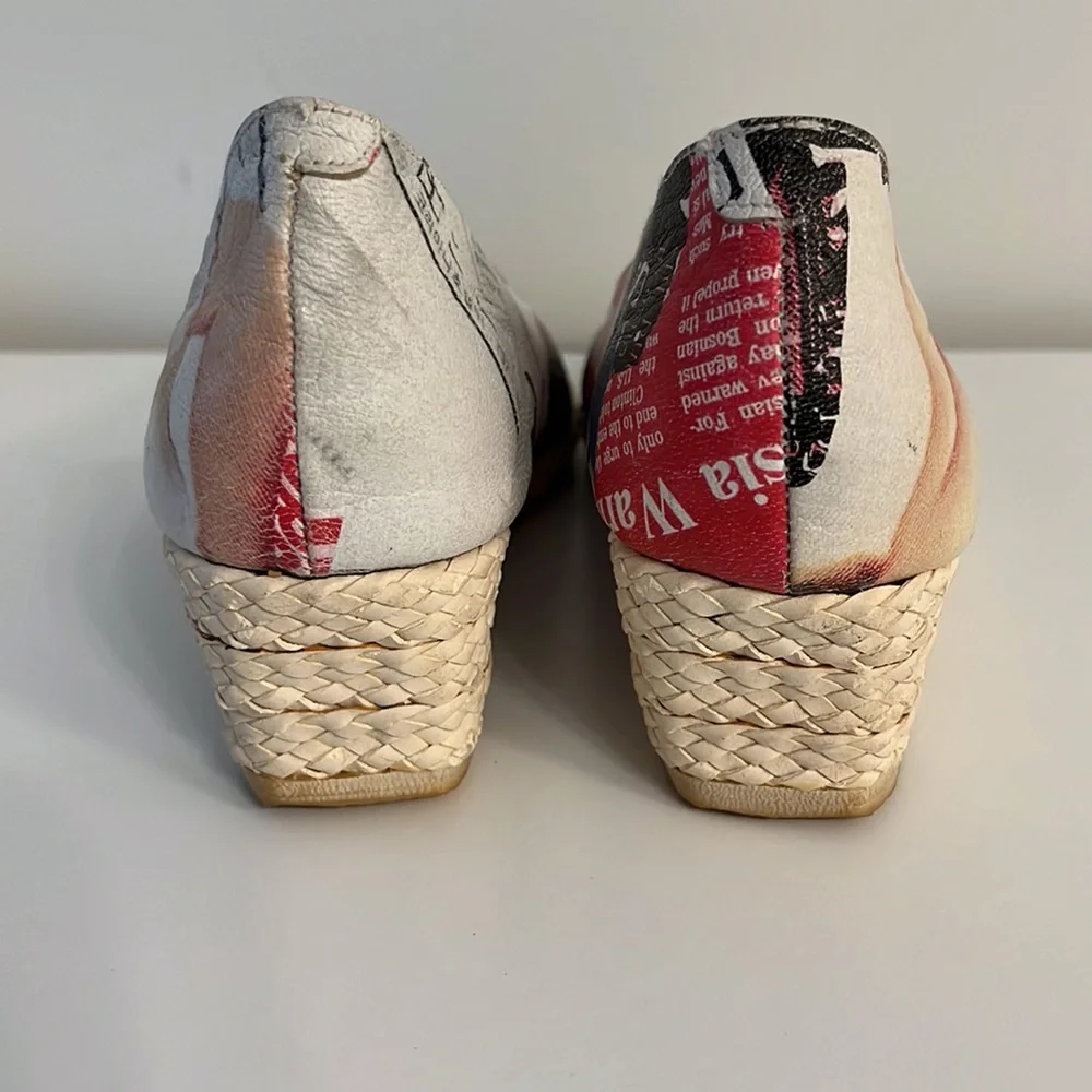 HARMANNA Slip-On Wedges